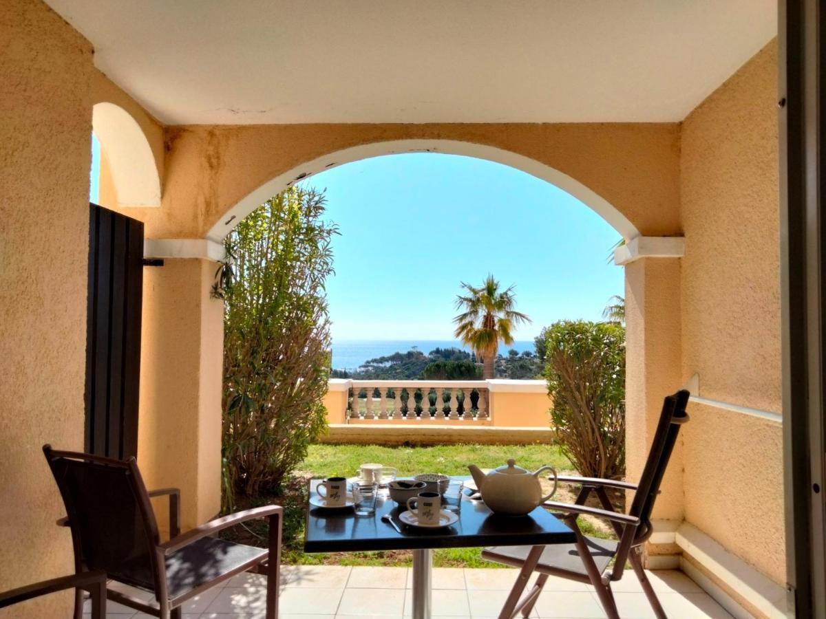 Studio Village Cap Esterel - Le Village-72 By Interhome แซ็งต์-ราฟาเอล ภายนอก รูปภาพ