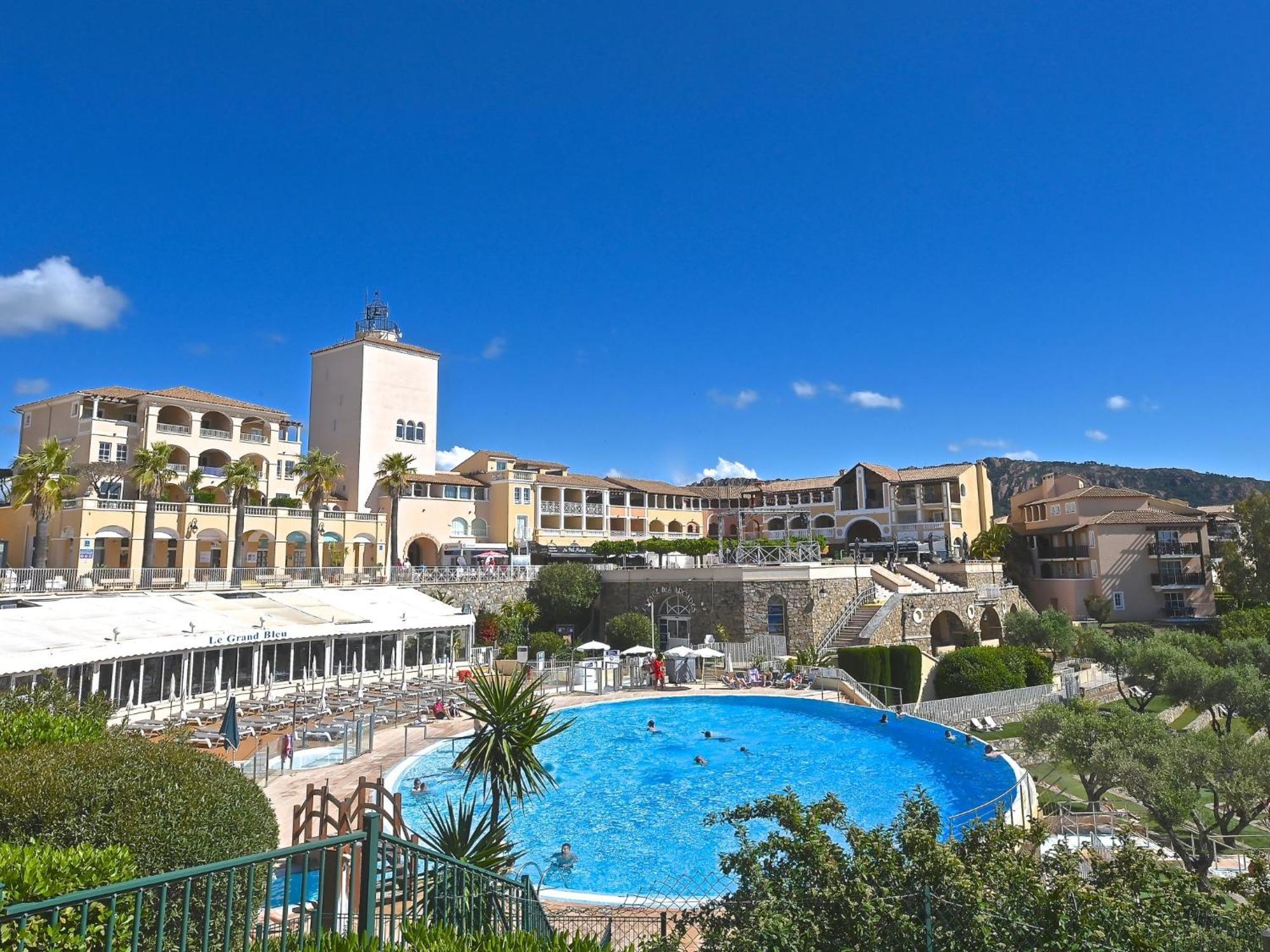 Studio Village Cap Esterel - Le Village-72 By Interhome แซ็งต์-ราฟาเอล ภายนอก รูปภาพ